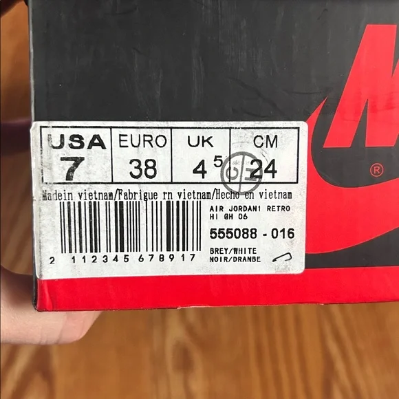 Nike High-Top Sneakers - Red, Black, White - Picture 12 of 13